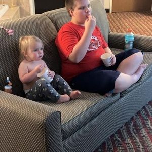 Meet your Posher, Cory